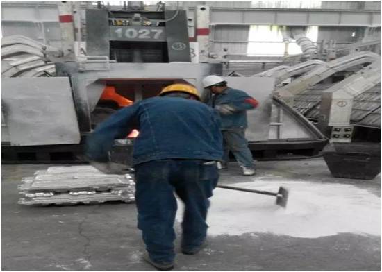 加強法治觀念、保障安全生產(chǎn)  嚴(yán)抓細(xì)管助推電解鋁安全生產(chǎn)新局面